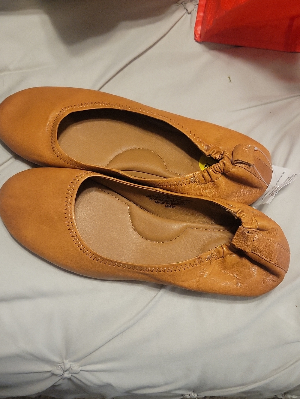 Sofft Women's Tan Leather Ballet Flats - Comfortable Everyday Slip-Ons With Arch